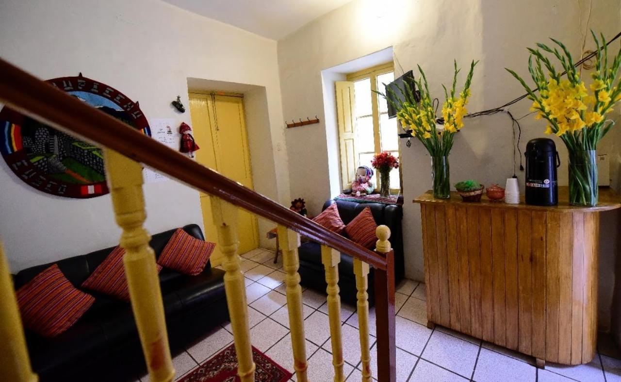 Отель Wayruro House Куско Экстерьер фото